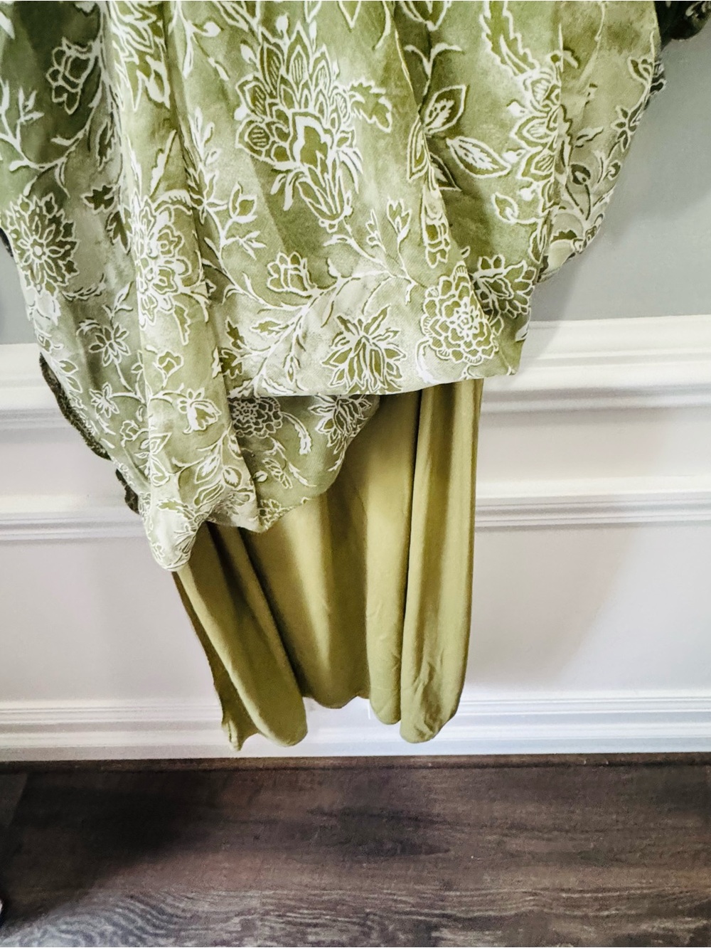 Joie Green Floral Ruffle Midi Dress Size Large Boho Cottagecore - Picture 8 of 8